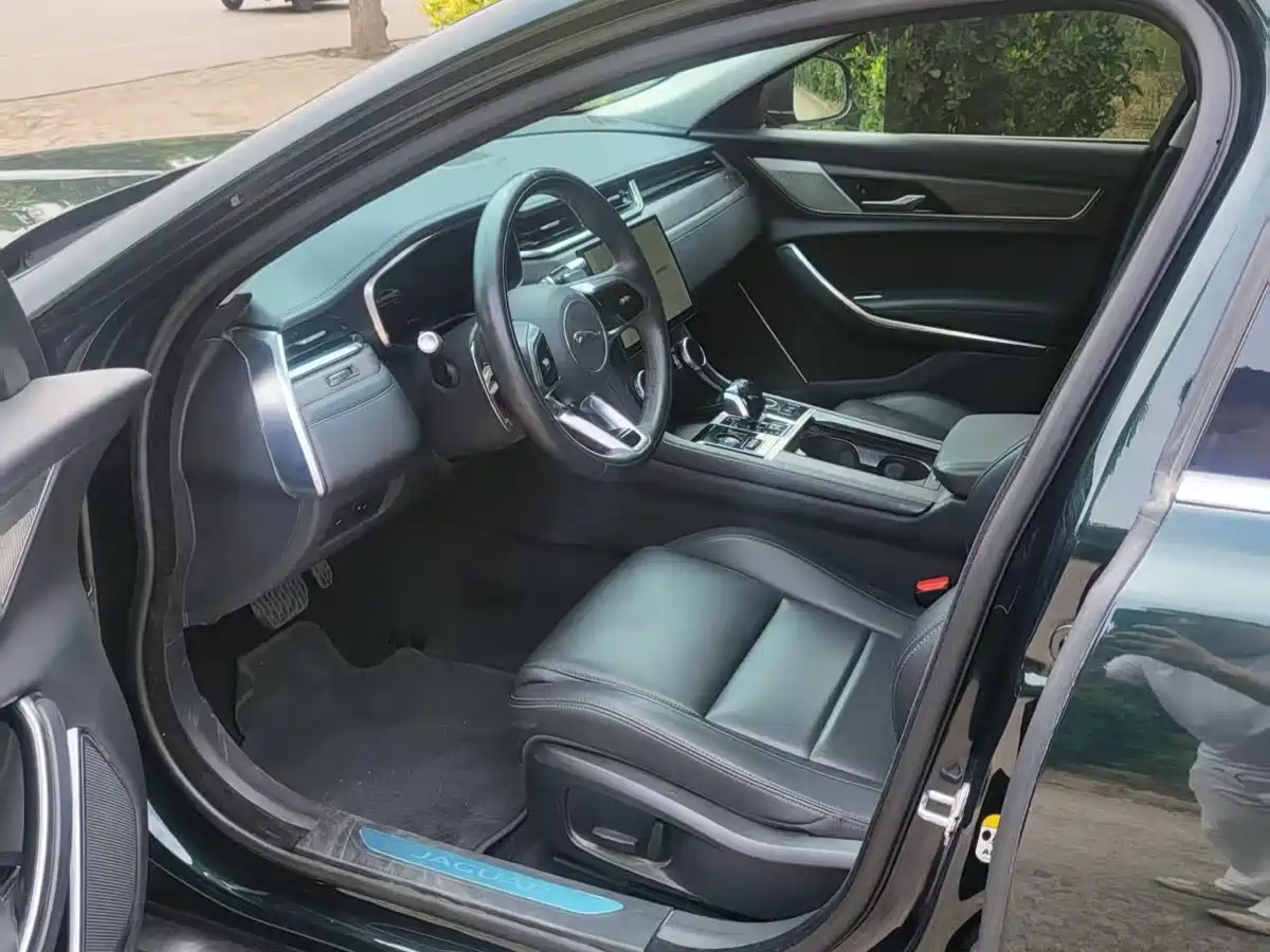 Jaguar XFL 2022 XFL 2.0T P200 2WD Elite Luxury фото 4