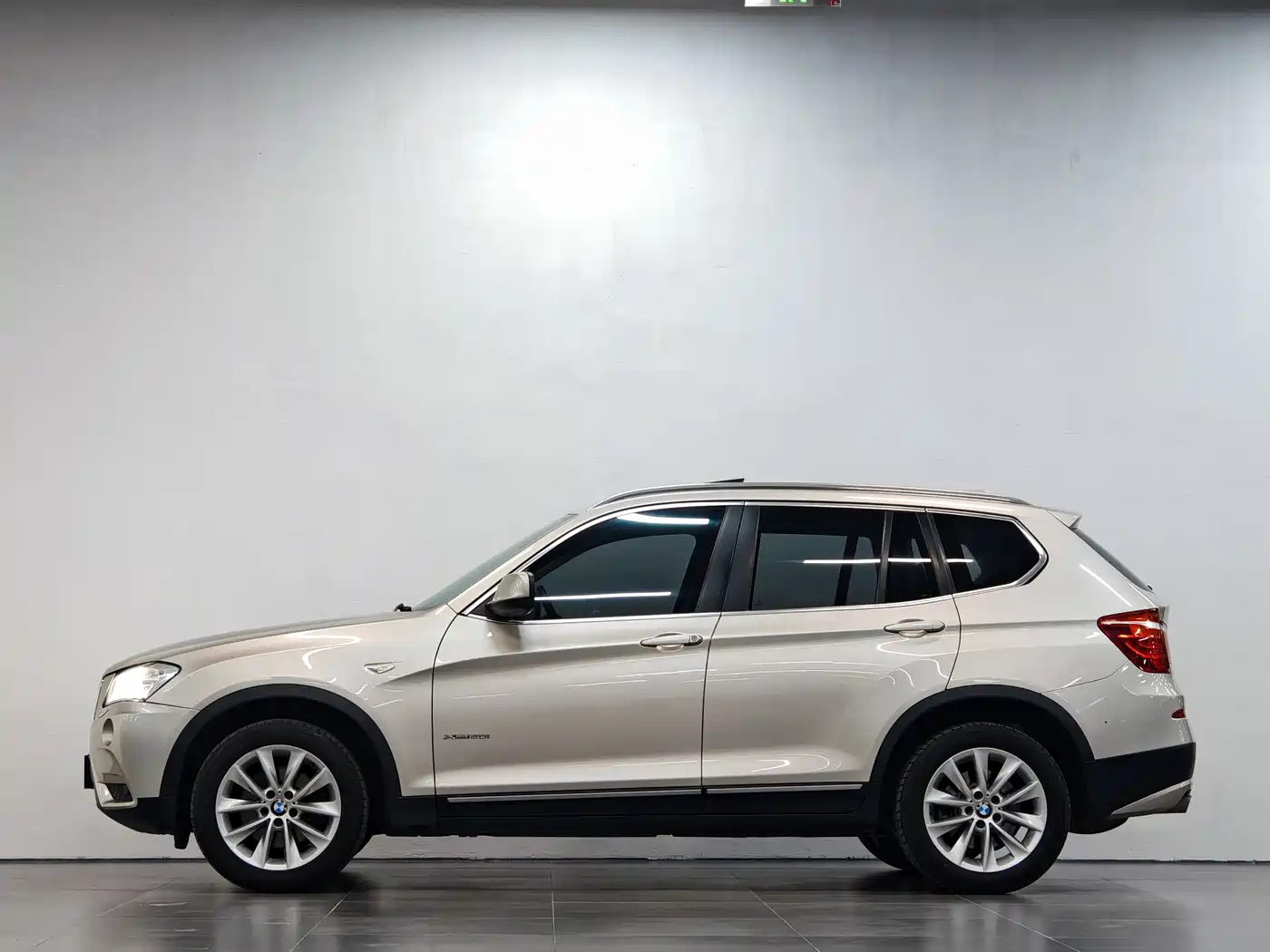 BMW X3 (Import) 2013 xDrive20i Luxury фото 2