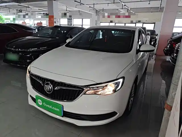 Buick Excelle 1.3T, Автомат, мягкий гибрид, Актив