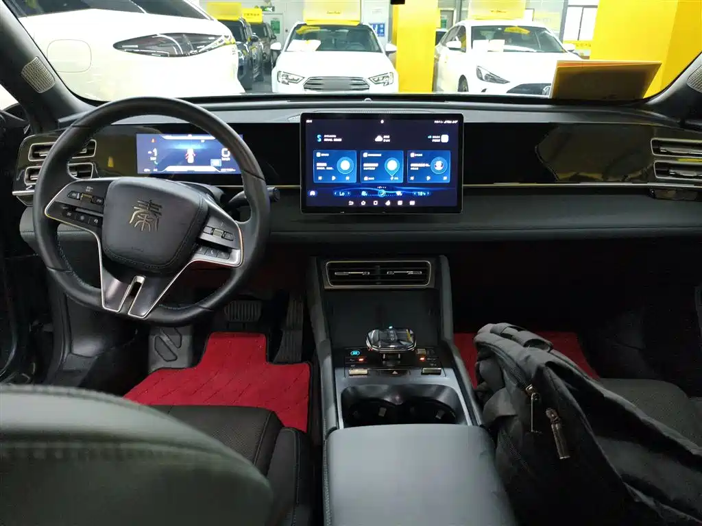 BYD Qin L 2024 DM-i 120KM Superior Edition фото 6