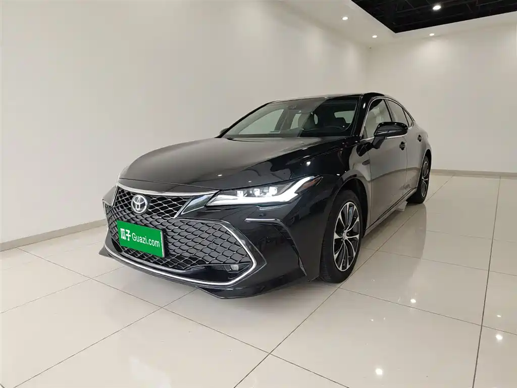 Toyota Avalon 2022 2.5L Luxury Edition фото 2