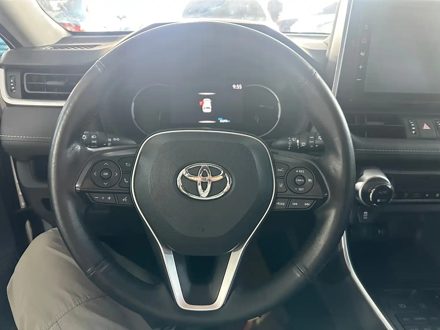 Toyota RAV4 Rongfang 2020 2.0L CVT AWD Trend Edition фото 8
