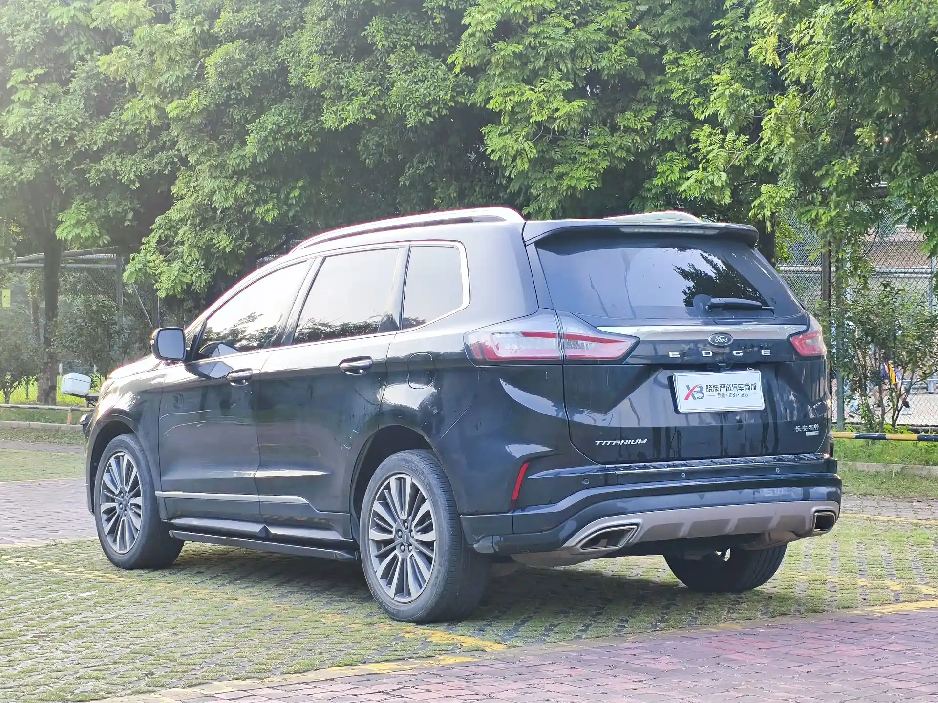 Фото 5 - Ford Edge