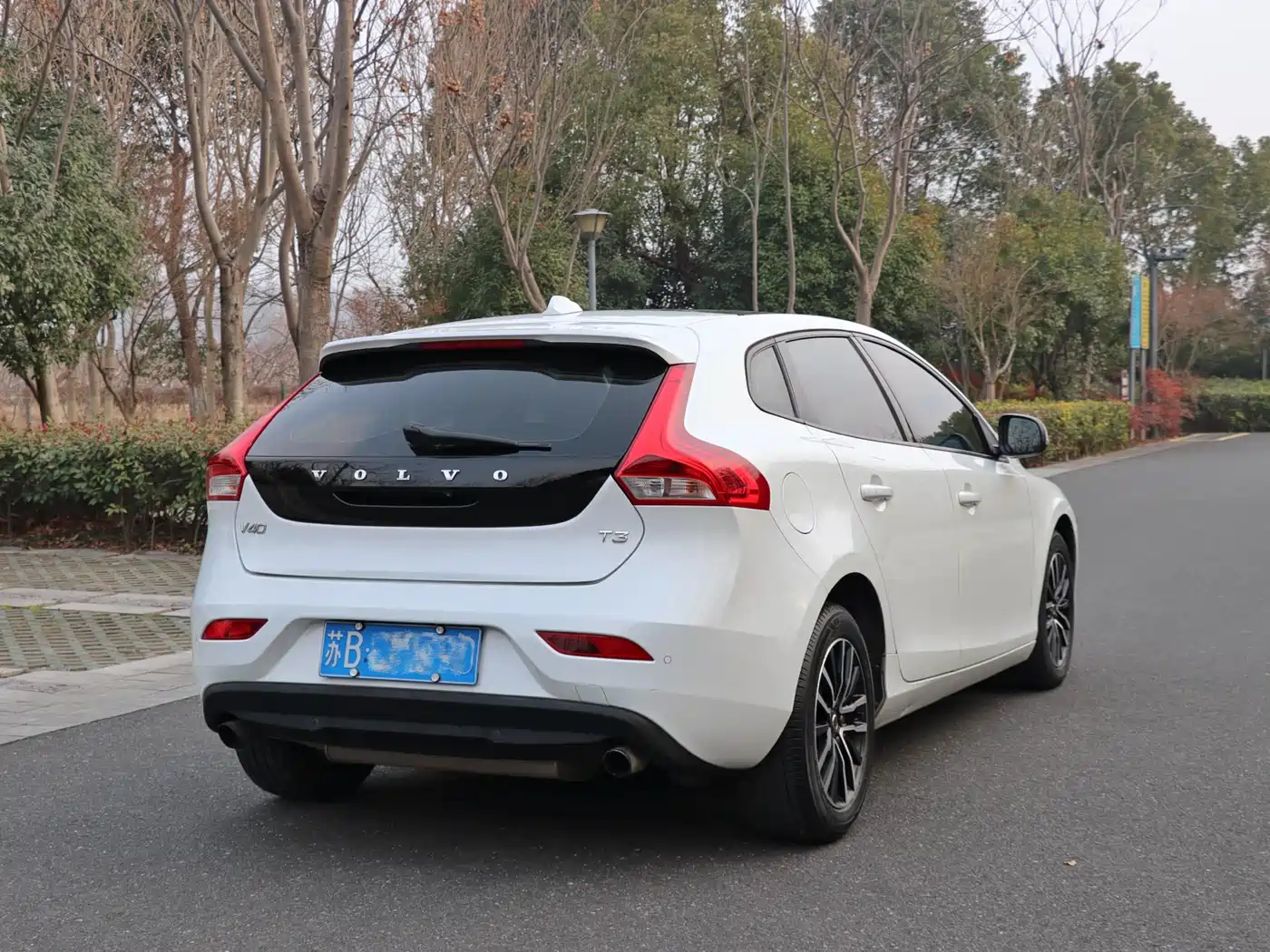 Volvo V40 2018 2018 T3 Inscription Edition