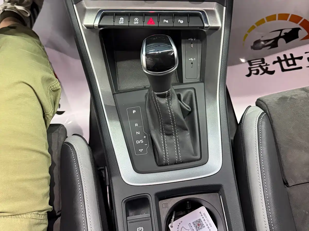 Audi Q3 2022 35 TFSI Fashion Dynamic фото 12