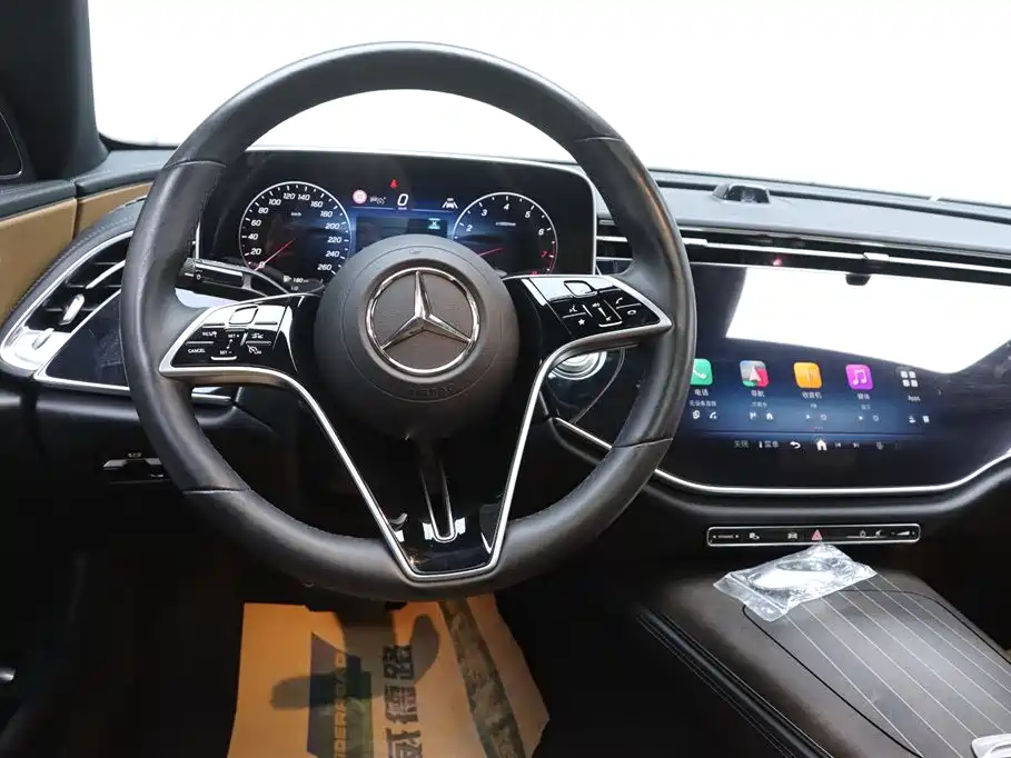 Mercedes-Benz E-Class 2024 Model E 300 L Luxury фото 28