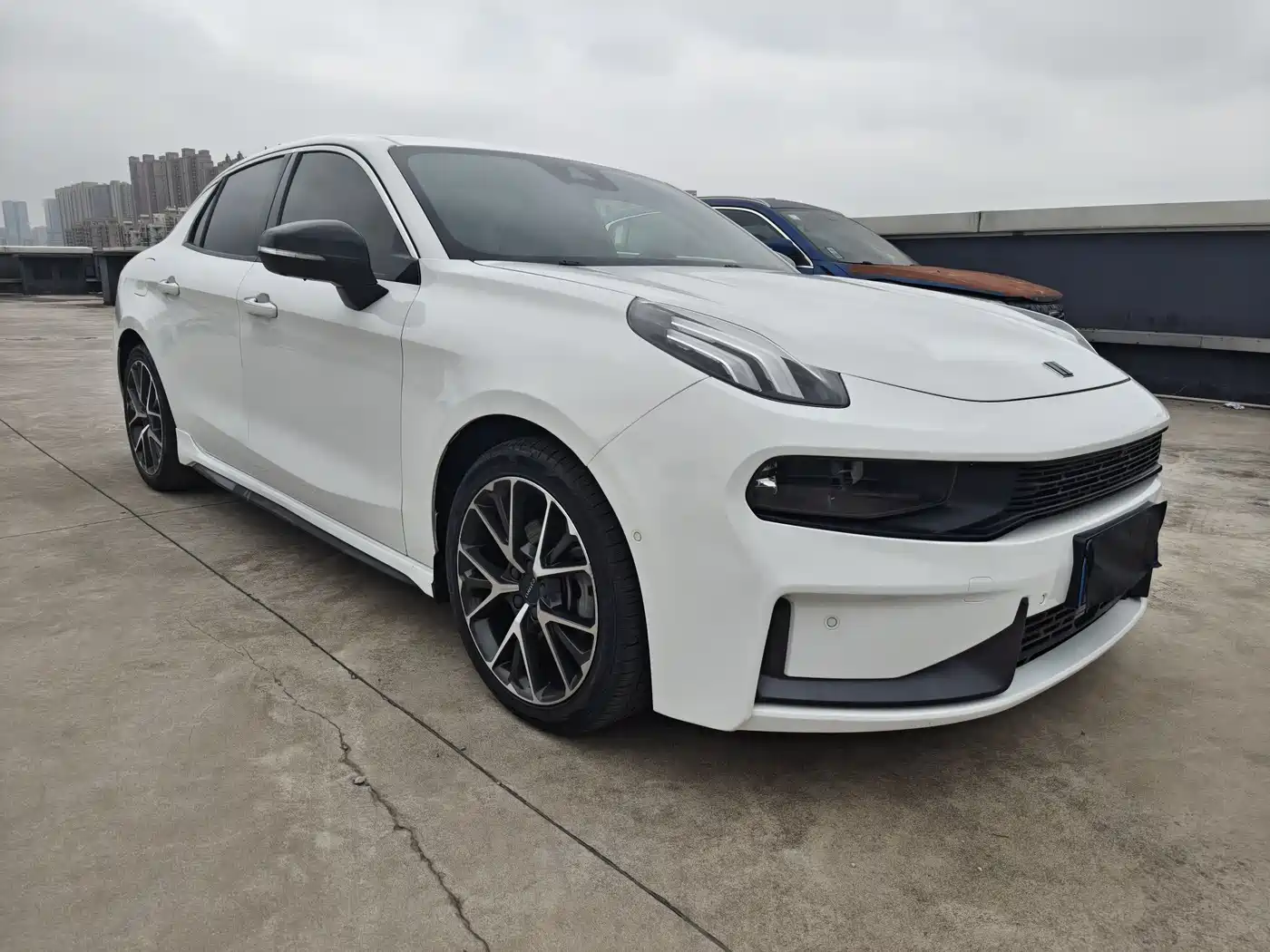 Lynk & Co 03 2020 1.5TD DCT Power Pro Edition фото 3
