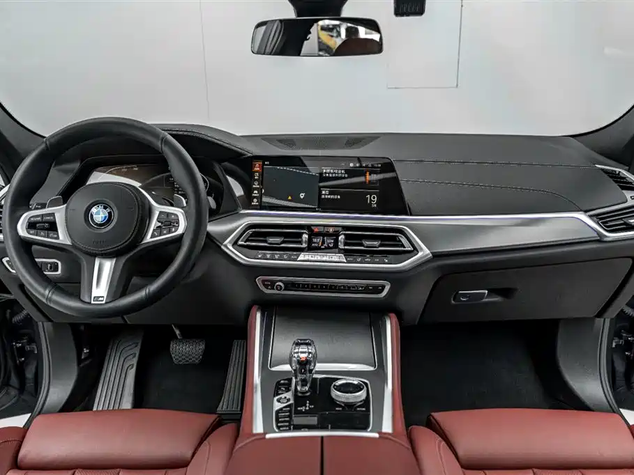 BMW X6 2021 xDrive30i M Sport Package фото 29