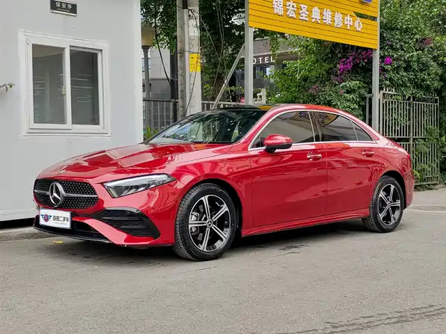 Фотография MERCEDES-BENZ CLASS A