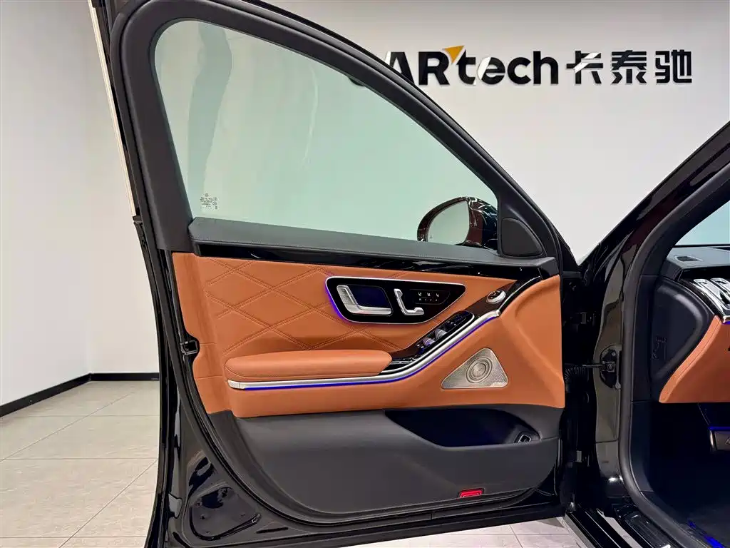 MERCEDES-BENZ MAYBACH S-CLASS