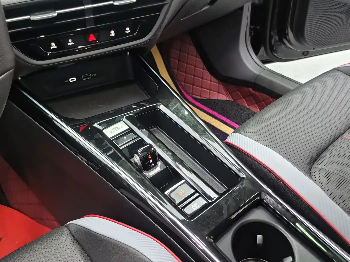 Volkswagen Lamando 2023 Lamando L 280TSI DSG Cool Edition фото 15