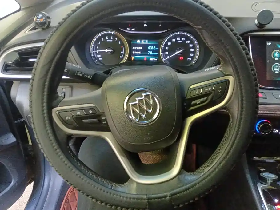 Buick GL6 2018 2019 Model 18T 6-Seater Connected Luxury Version China V