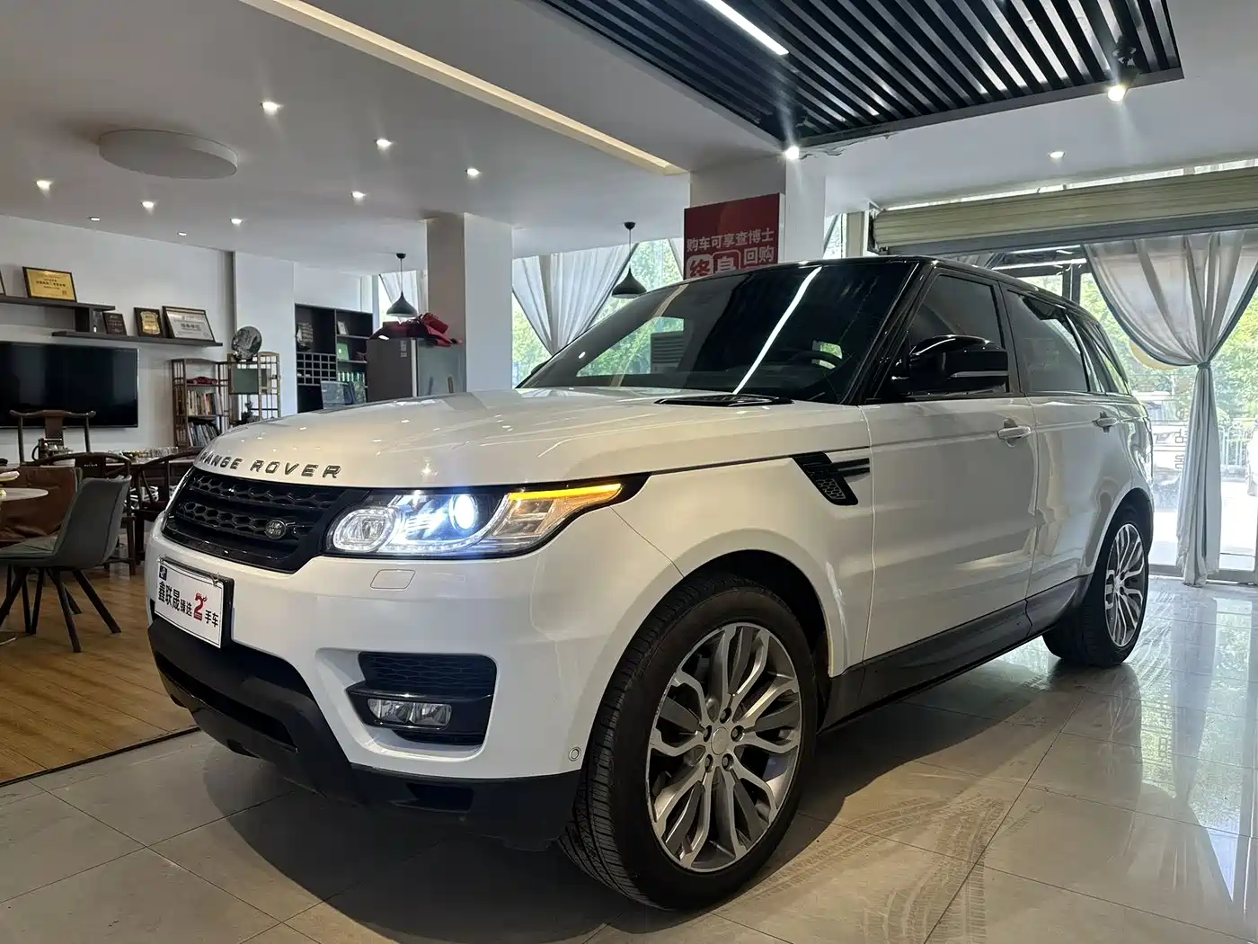 Land Rover Range Rover Sport 2014 3.0 SC V6 HSE DYNAMIC