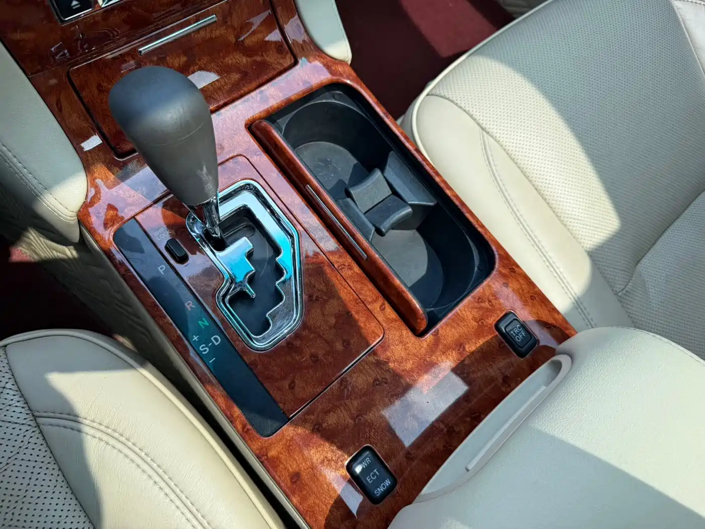 Toyota Crown 2008 2.5L 5th Anniversary Edition фото 13