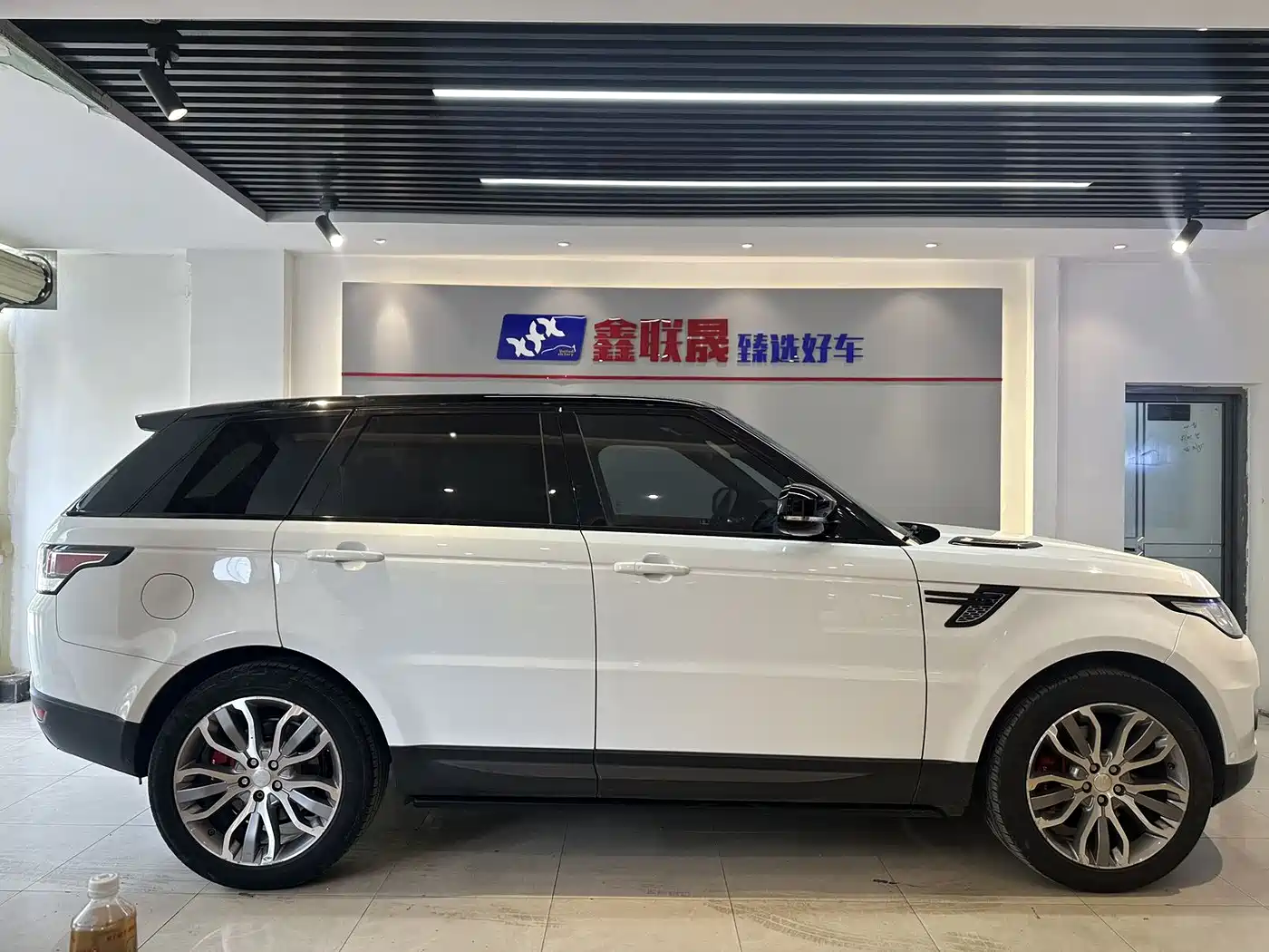 Land Rover Range Rover Sport 2014 3.0 SC V6 HSE DYNAMIC фото 5