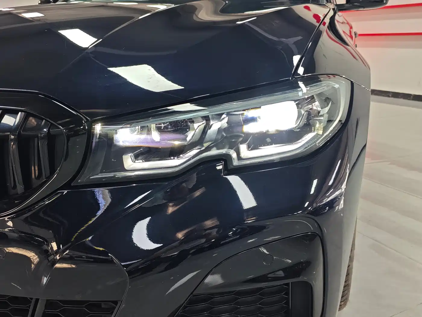 BMW 3 Series 2022 Facelift 325Li M Sport Shadow Edition фото 6