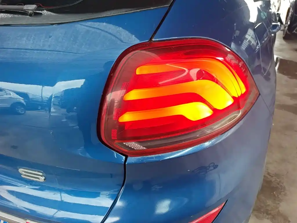 Qoros 5 2019 2018 Facelift 1.6T Automatic Leading