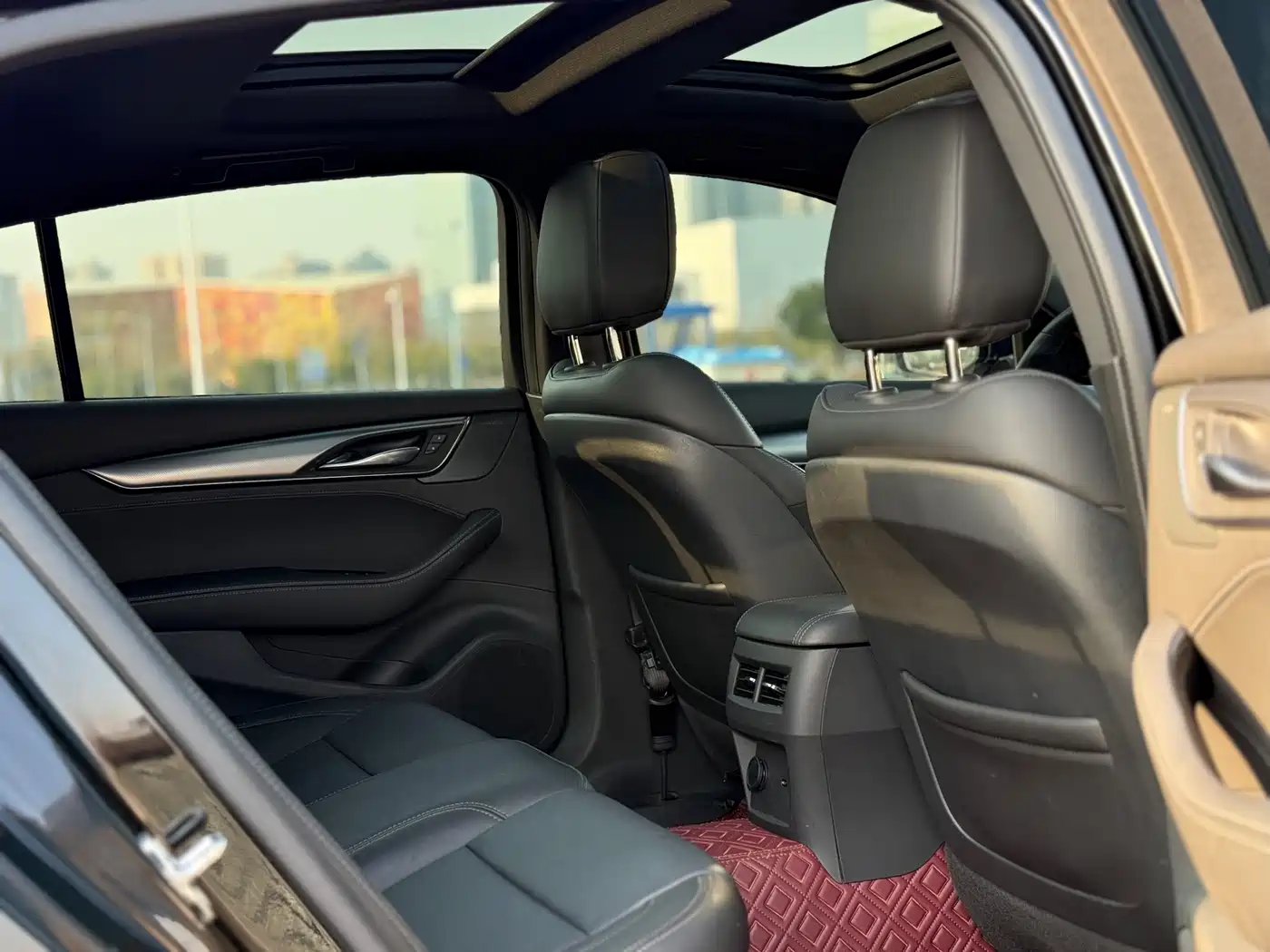 Cadillac CT5 2024 28T Luxury Model Pro фото 9