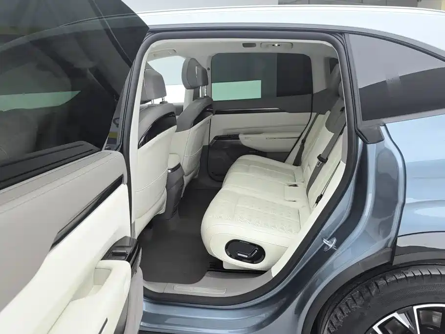 ZEEKR 7X 2025 2025 Model 75kWh RWD Smart Driving Edition