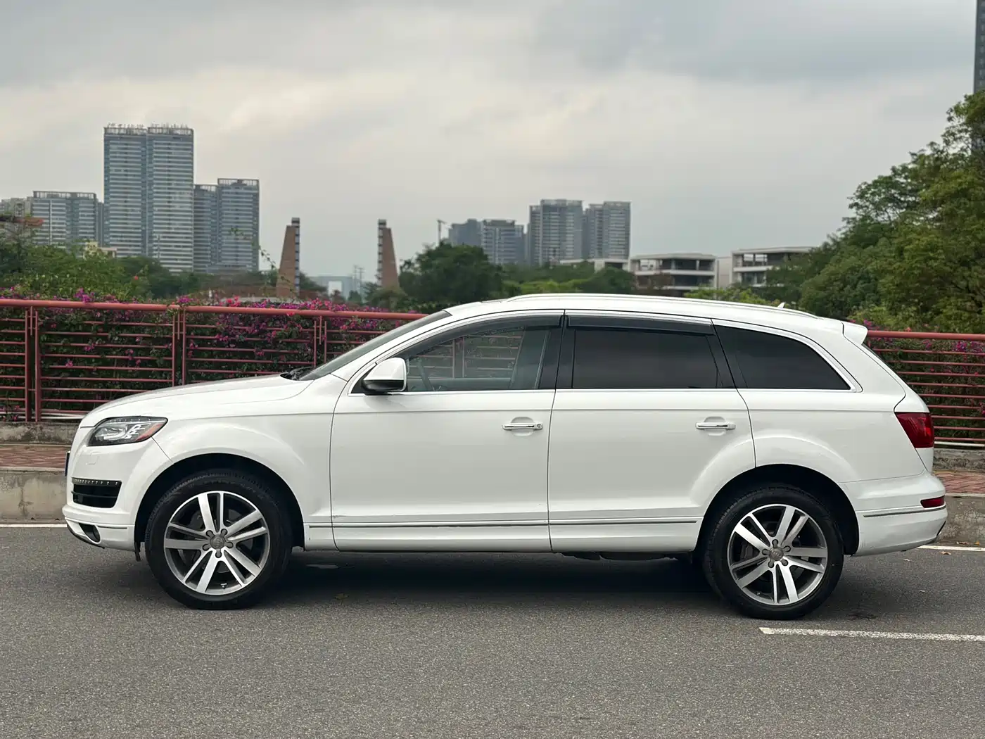 Audi Q7 2012 3.0 TDI Leading Edition фото 4