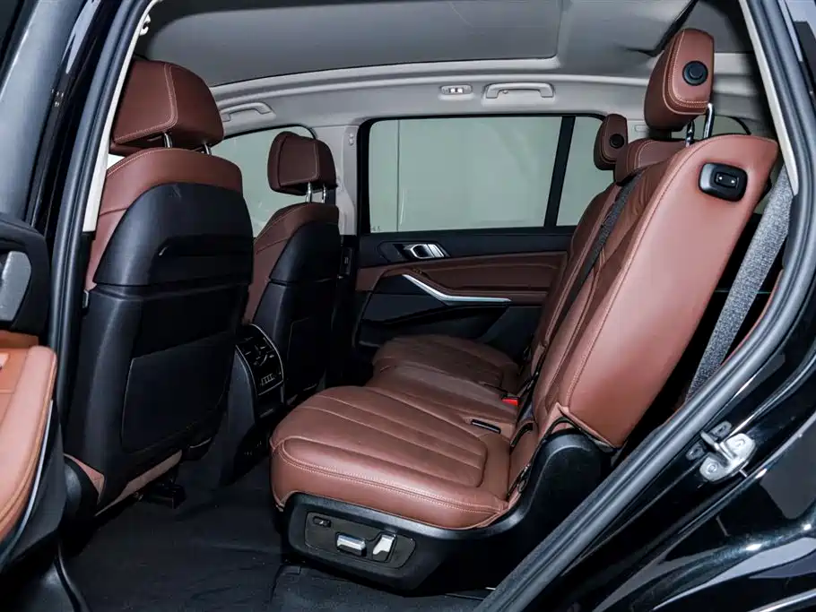 BMW X7 2022 xDrive40i Leading Luxury Package фото 18
