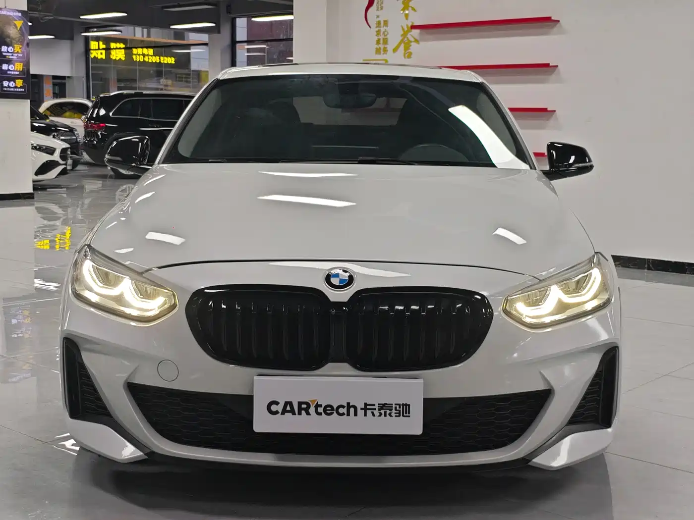 BMW 1 Series 2021 125i M Sport Black Night Edition фото 2