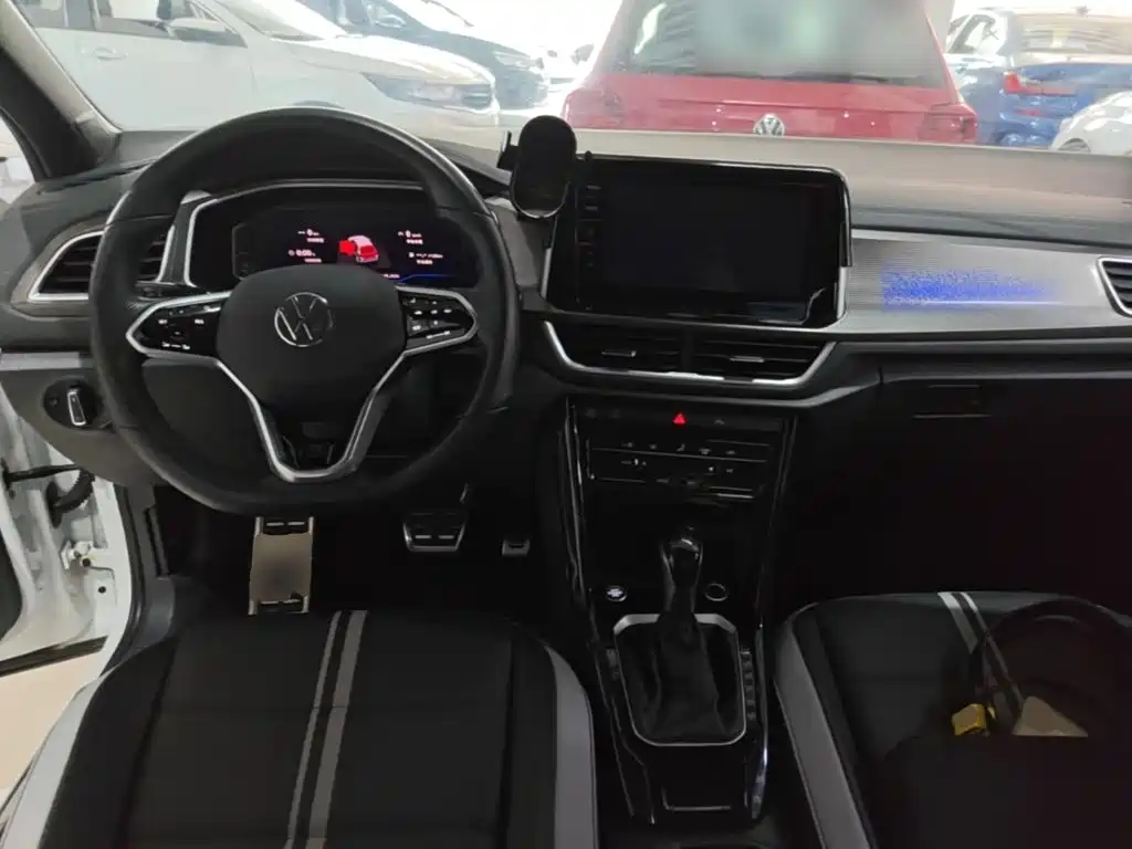 Volkswagen T-ROC 2023 2023 300TSI DSG 2WD Dawn Edition