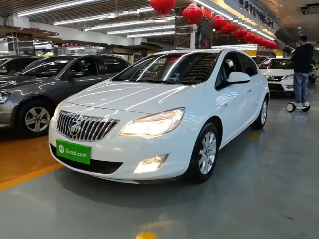 Buick Excelle 2014 XT 1.6L Automatic Fashion фото 2