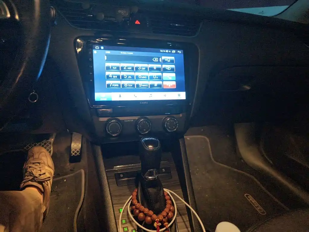 Фото 9 - Škoda Octavia