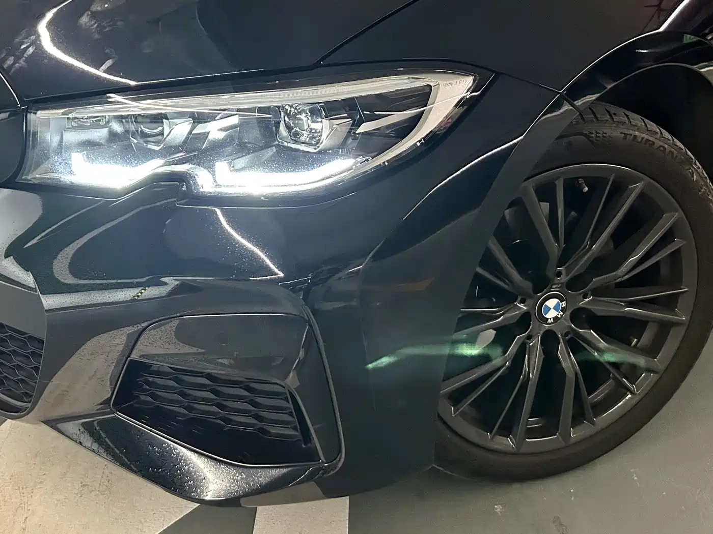 BMW 3 Series 2022 Facelift 325Li M Sport Shadow Edition фото 6