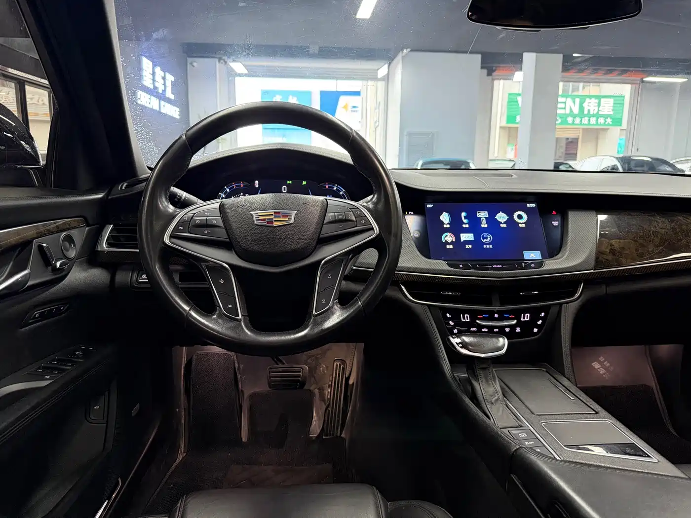 Фото 7 - Cadillac CT6