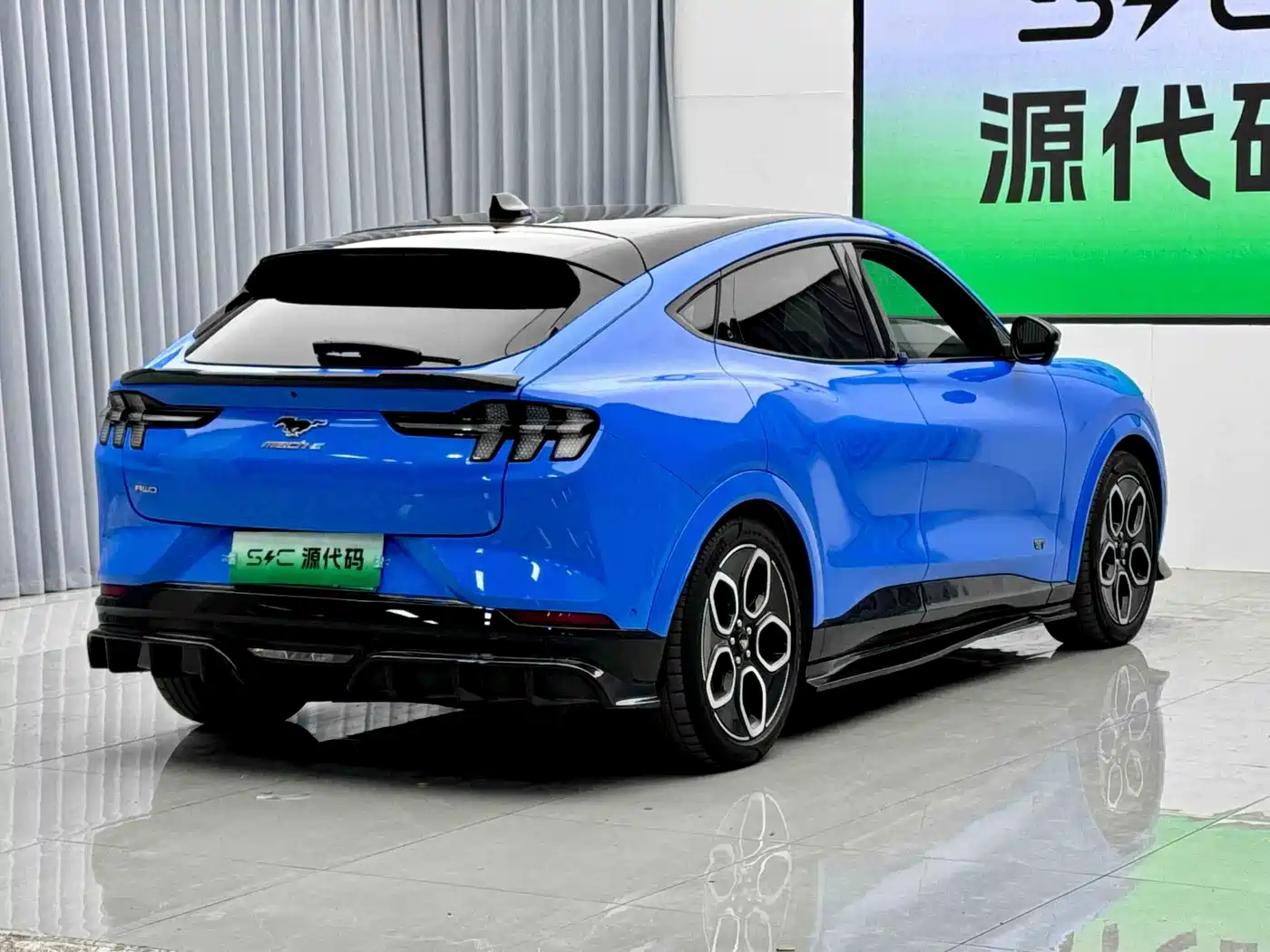 Ford Mustang Mach-E 2022 2021 GT First Edition