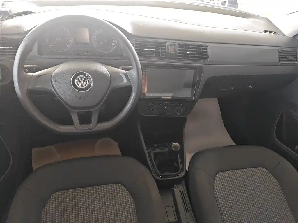 Volkswagen Santana 2019 1.5L Manual Trend China VI фото 6