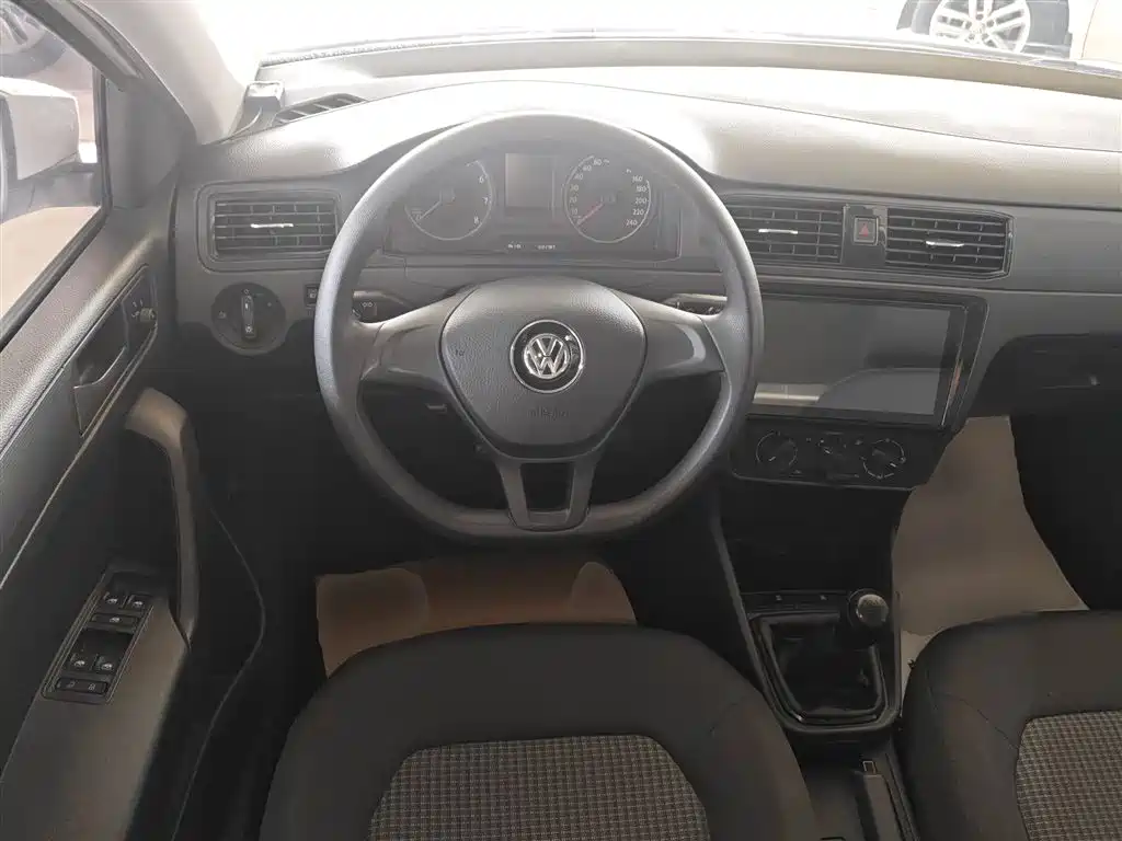 Volkswagen Santana 2019 1.5L Manual Trend China VI фото 7