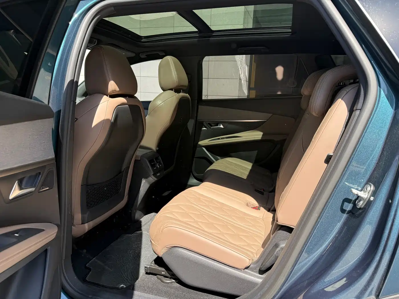 Peugeot 5008 2017 380THP 7-Seater Luxury GT Edition фото 10