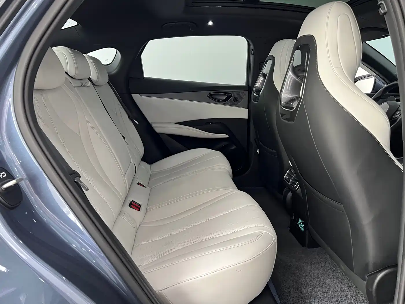 BYD Seal 06 New Energy 2024 DM-i 120KM Premium фото 12