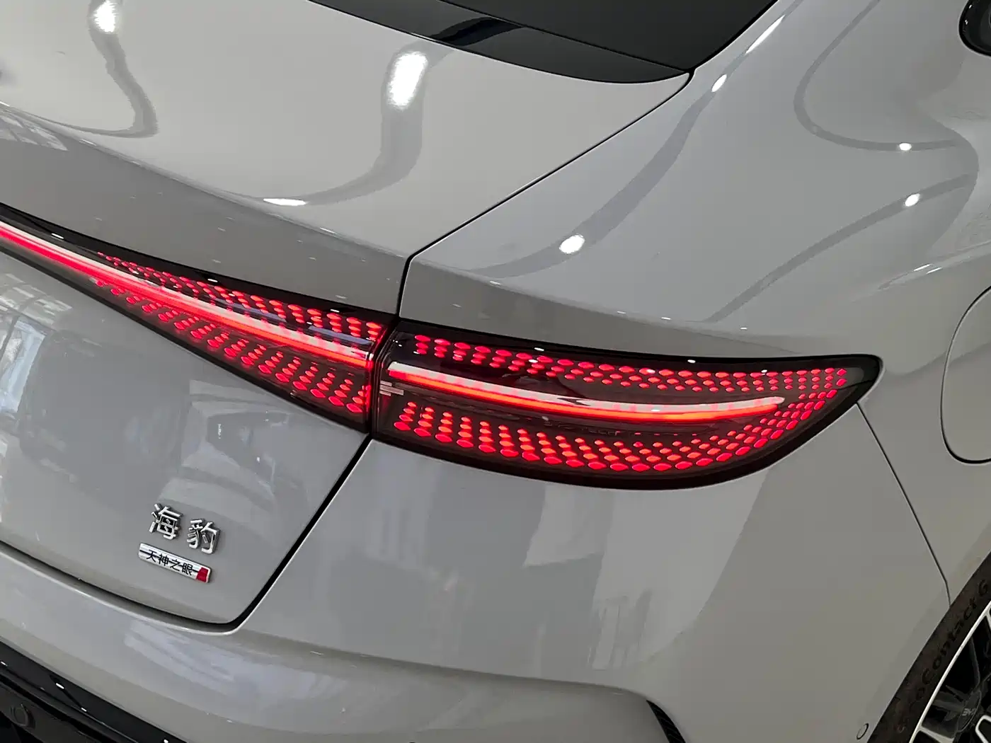 BYD Seal 2025 Facelift 650 Smart Drive Edition фото 6