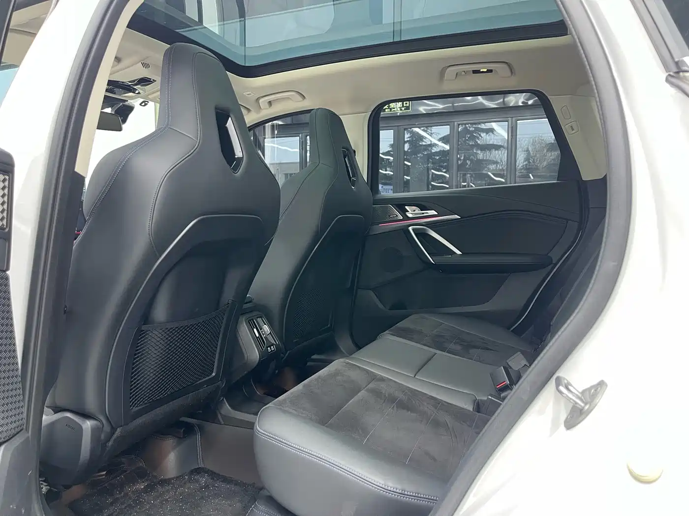 BMW X1 2023 xDrive25Li M Sport Package фото 20