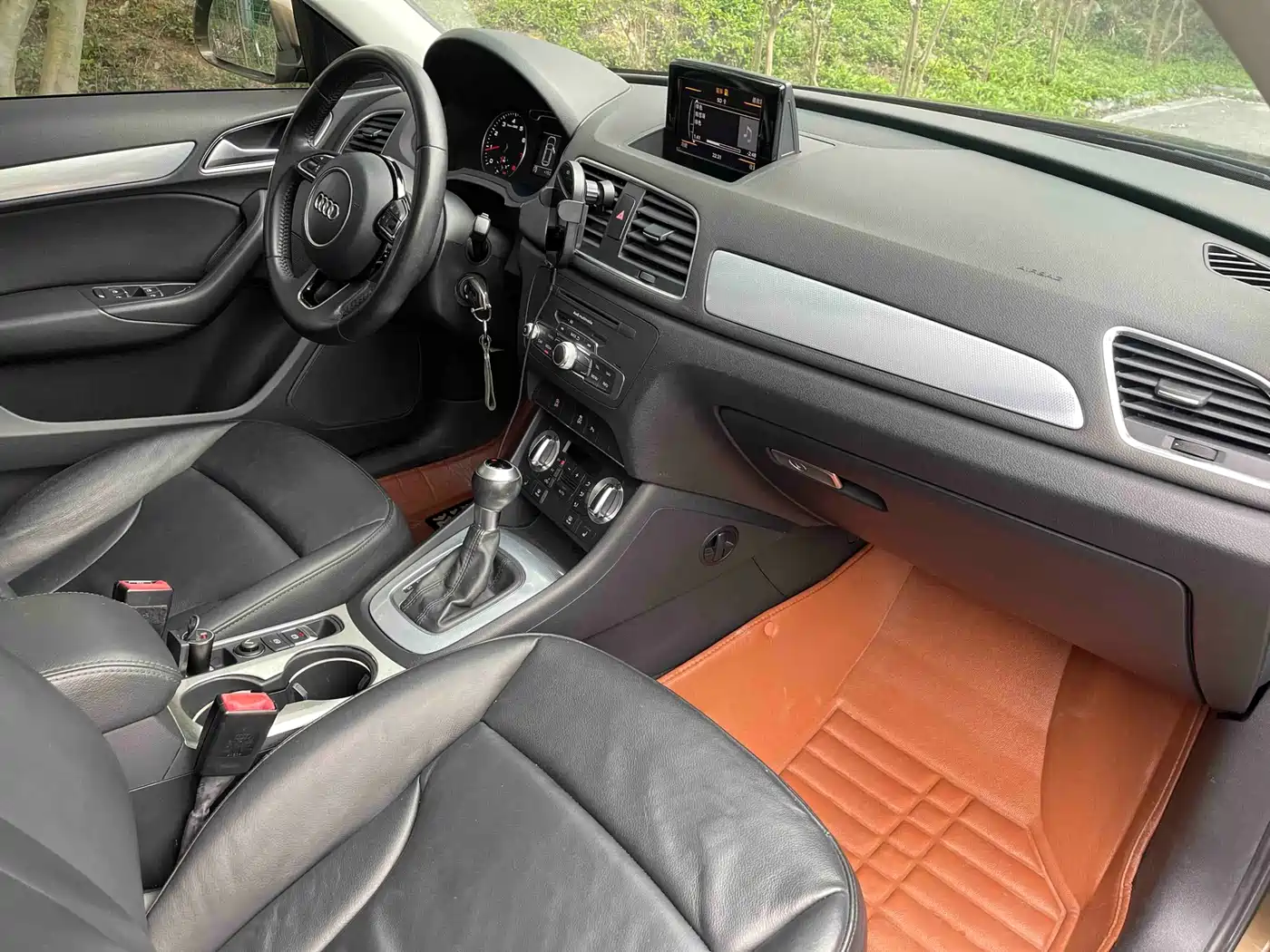 Audi Q3 2015 35 TFSI Comfort фото 11