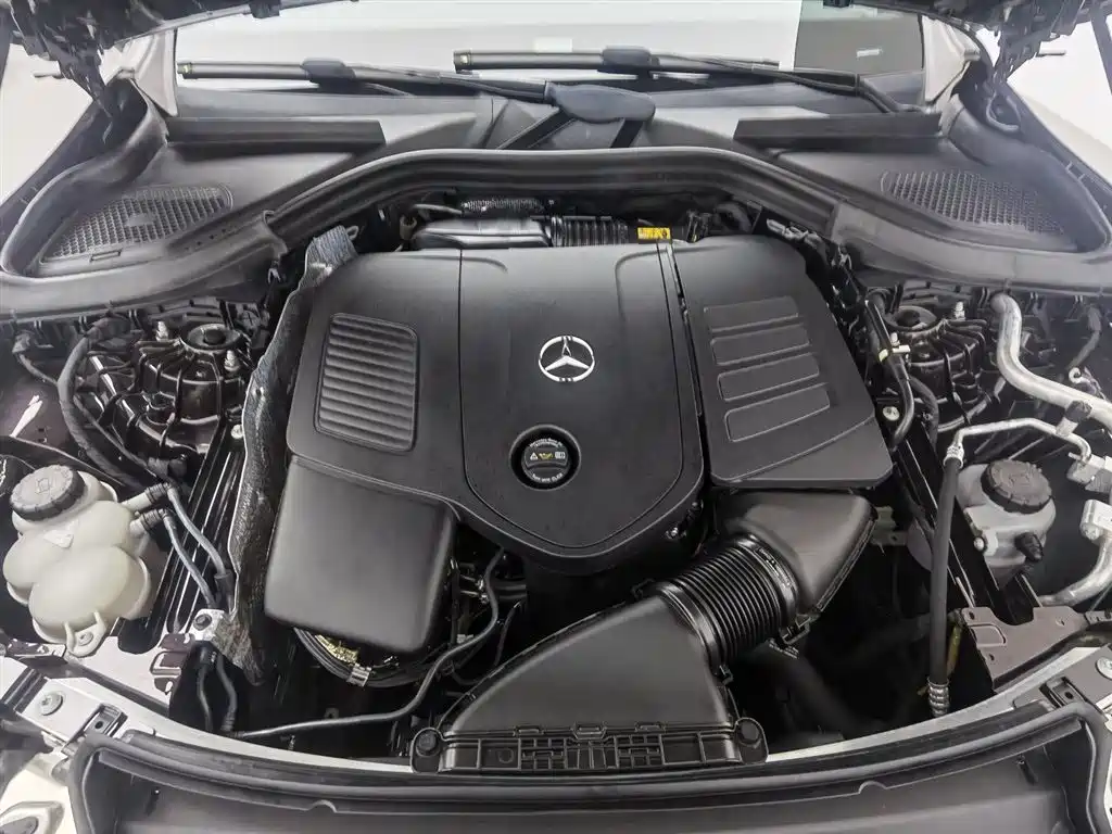 Mercedes-Benz GLC 2023 GLC 260 L 4MATIC Sport 5-seater фото 6