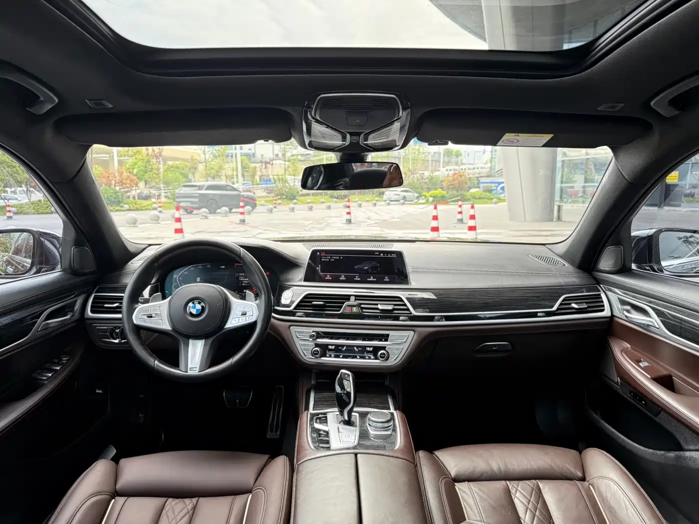 BMW 7 Series 2019 Facelift 730Li M Sport Package фото 12
