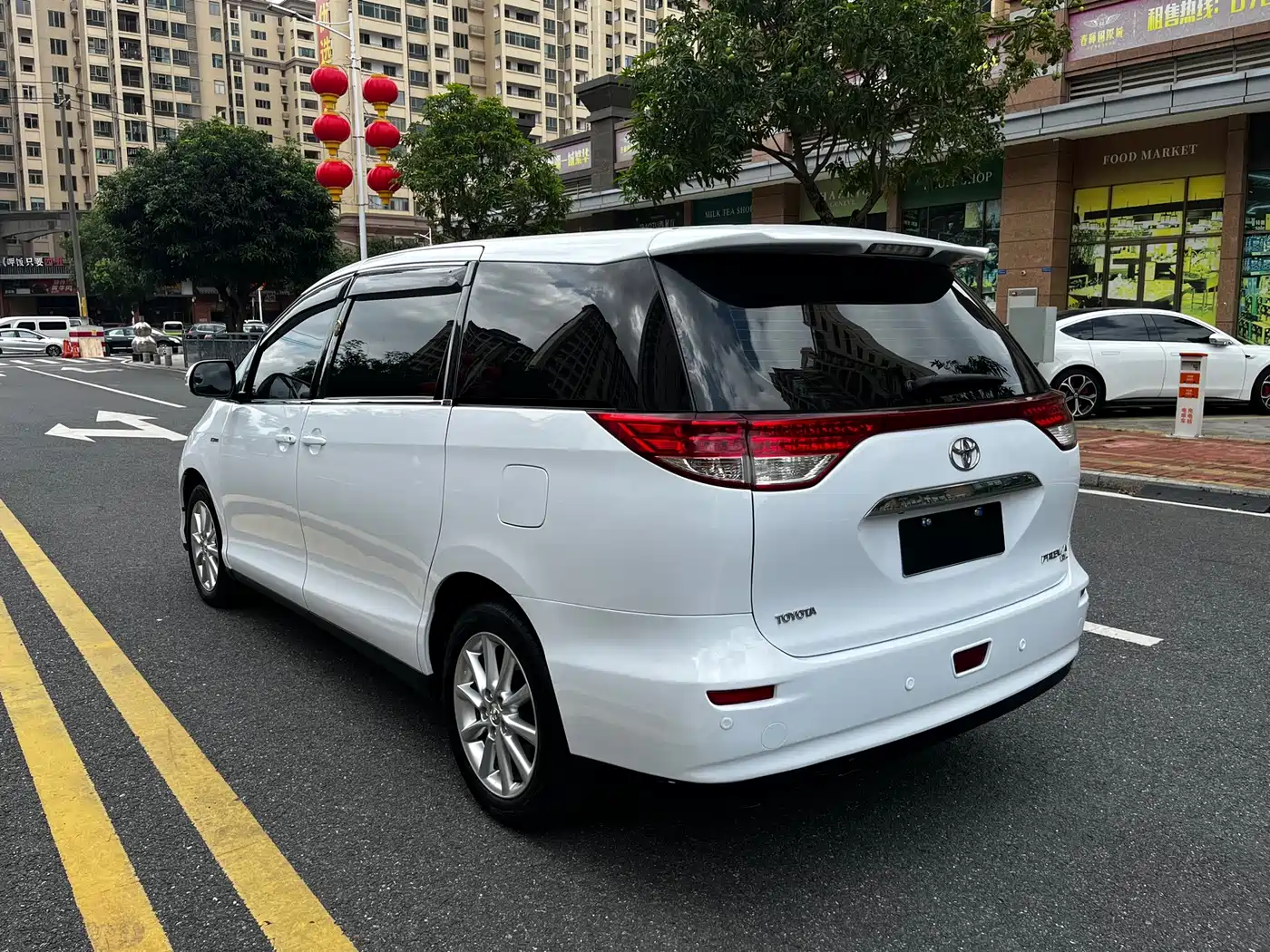 Toyota Previa 2007 3.5L 7-Seater Luxury фото 4
