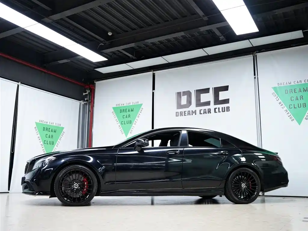 MERCEDES-BENZ CLS AMG