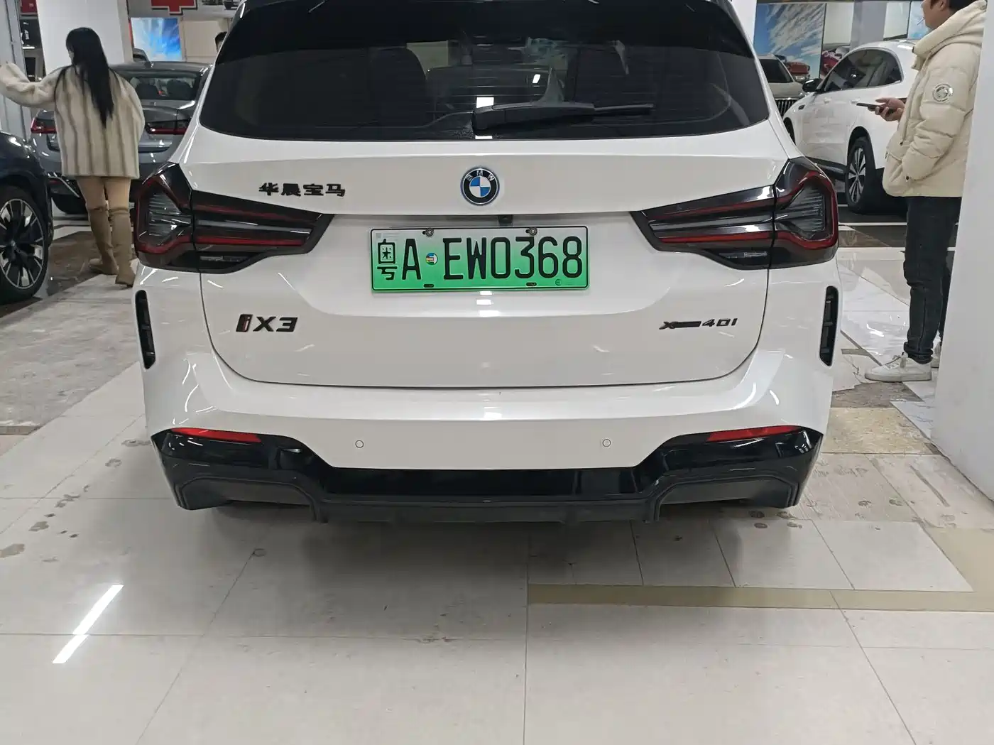 BMW IX3