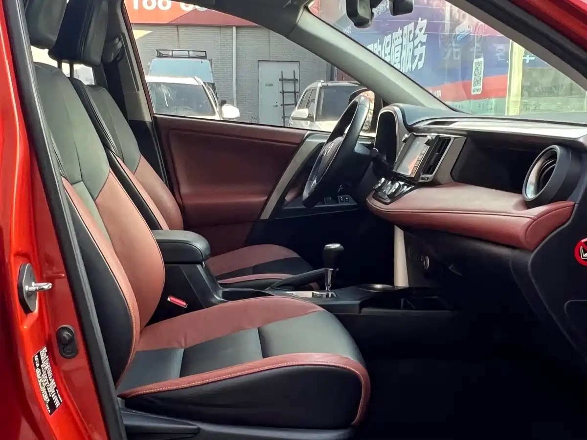 Toyota RAV4 Rongfang 2013 2.5L Auto 4WD Elite фото 15