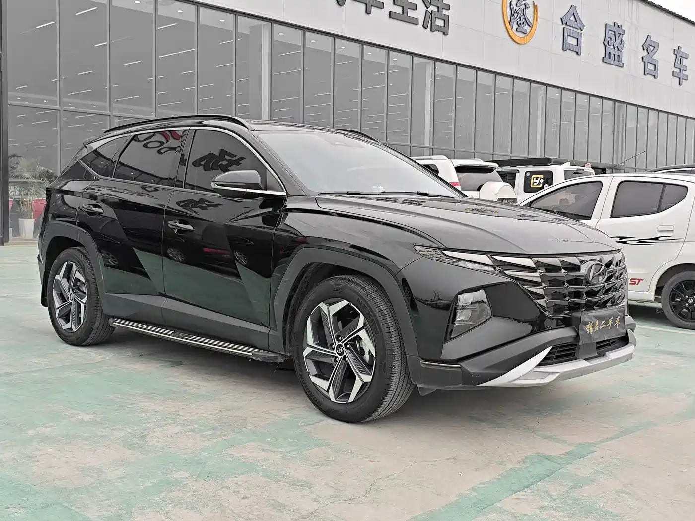 Hyundai Tucson 2023 Tucson L 1.5T Automatic 2WD DLX Luxury Edition фото 3