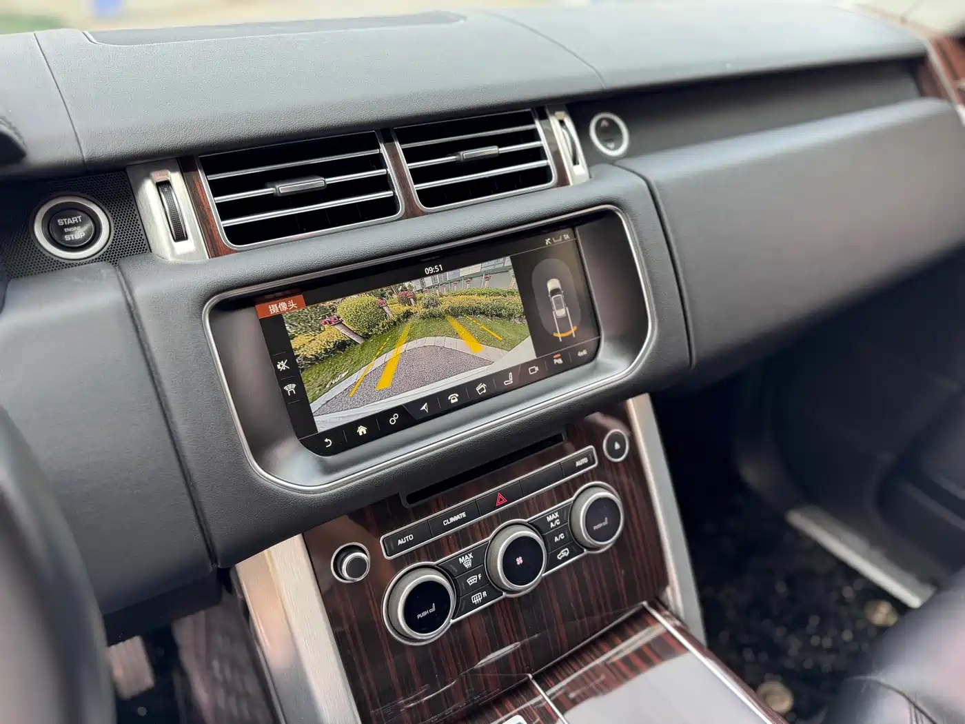 Land Rover Range Rover 2015 3.0 TDV6 Vogue фото 12