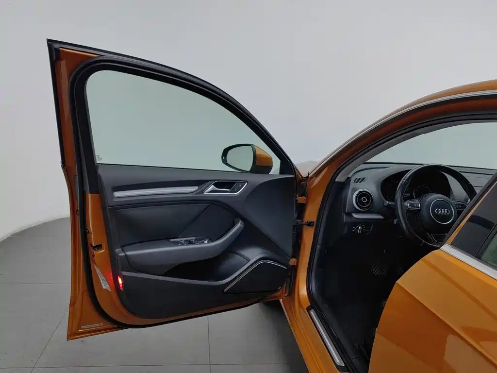 Фото 8 - Audi A3