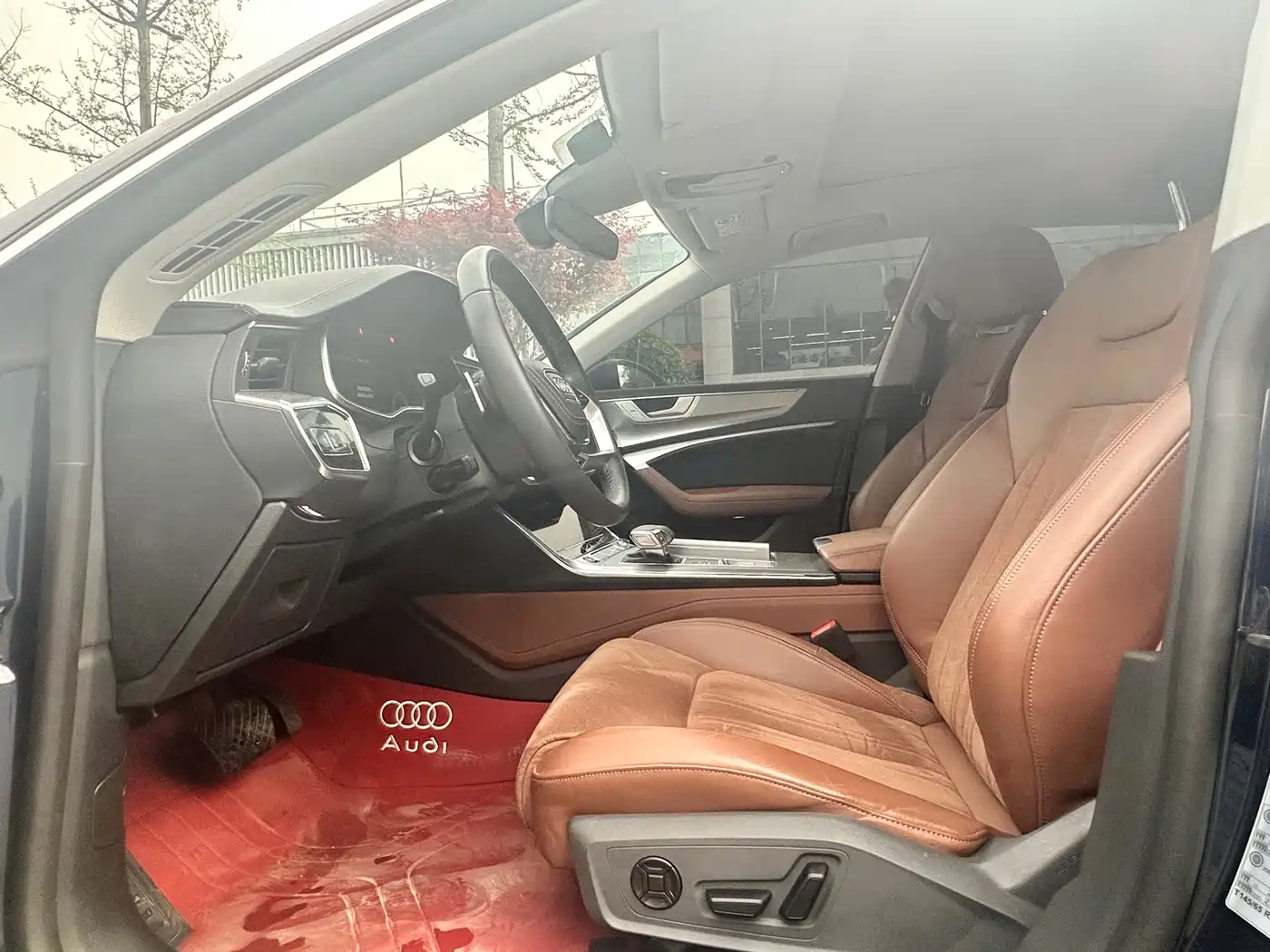Audi A7L 2024 45 TFSI Luxury фото 6
