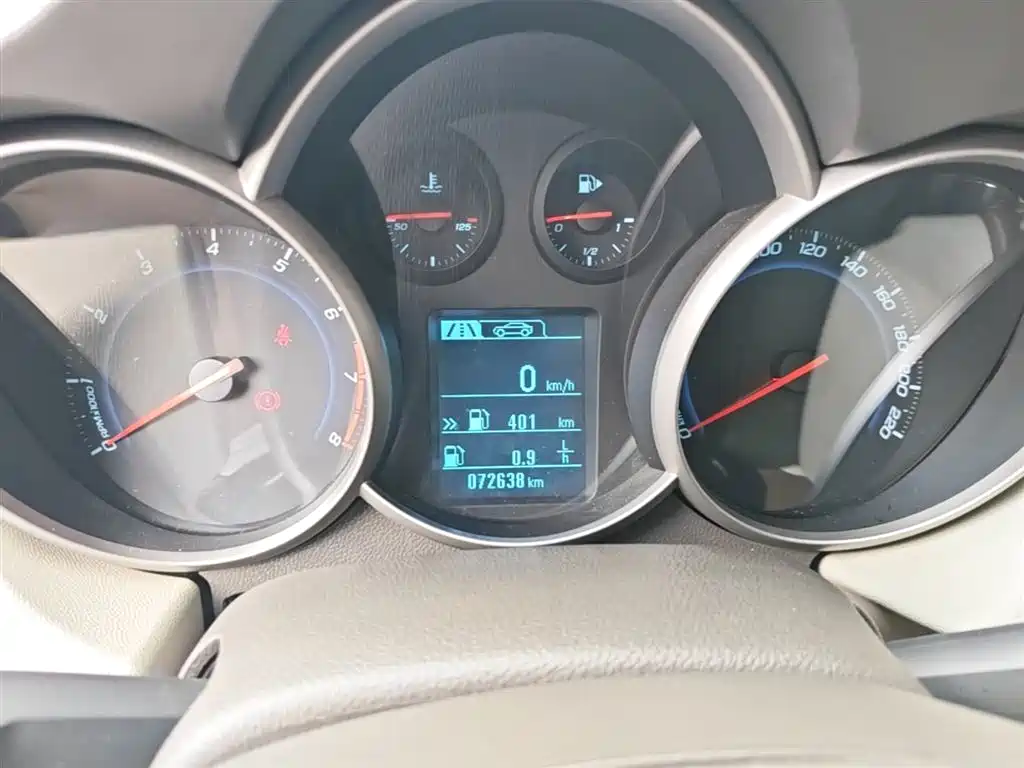 Chevrolet Cruze 2015 1.5L Classic SL MT фото 12